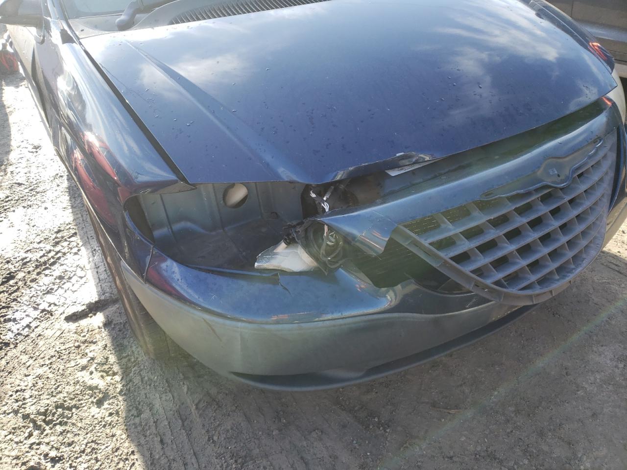 Photo 9 from auction – 2002 CHRYSLER VOYAGER with VIN 1C4GJ25332B703187