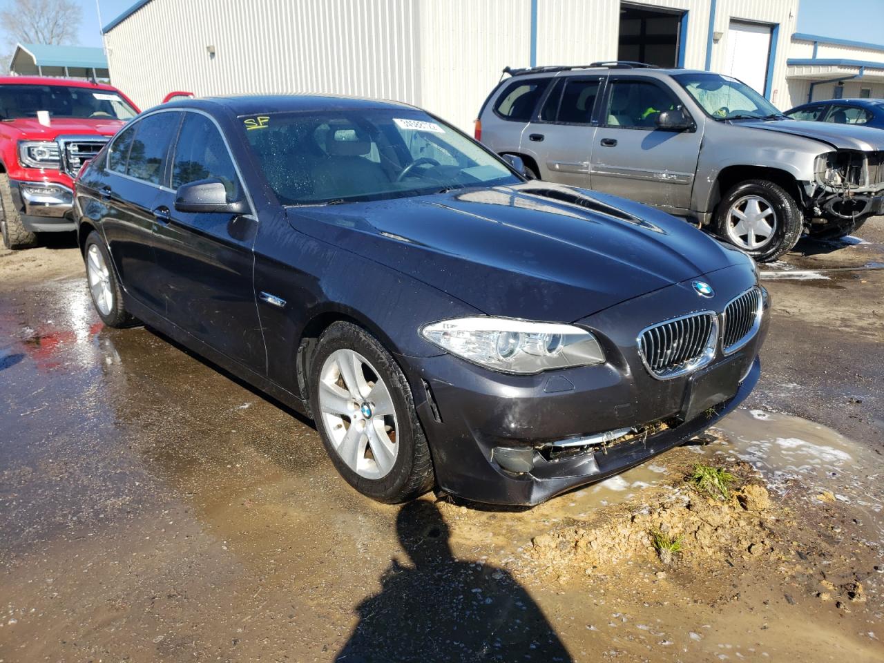 BMW 528 I 2011 with VIN WBAFR1C51BC739096 - Photo from auction