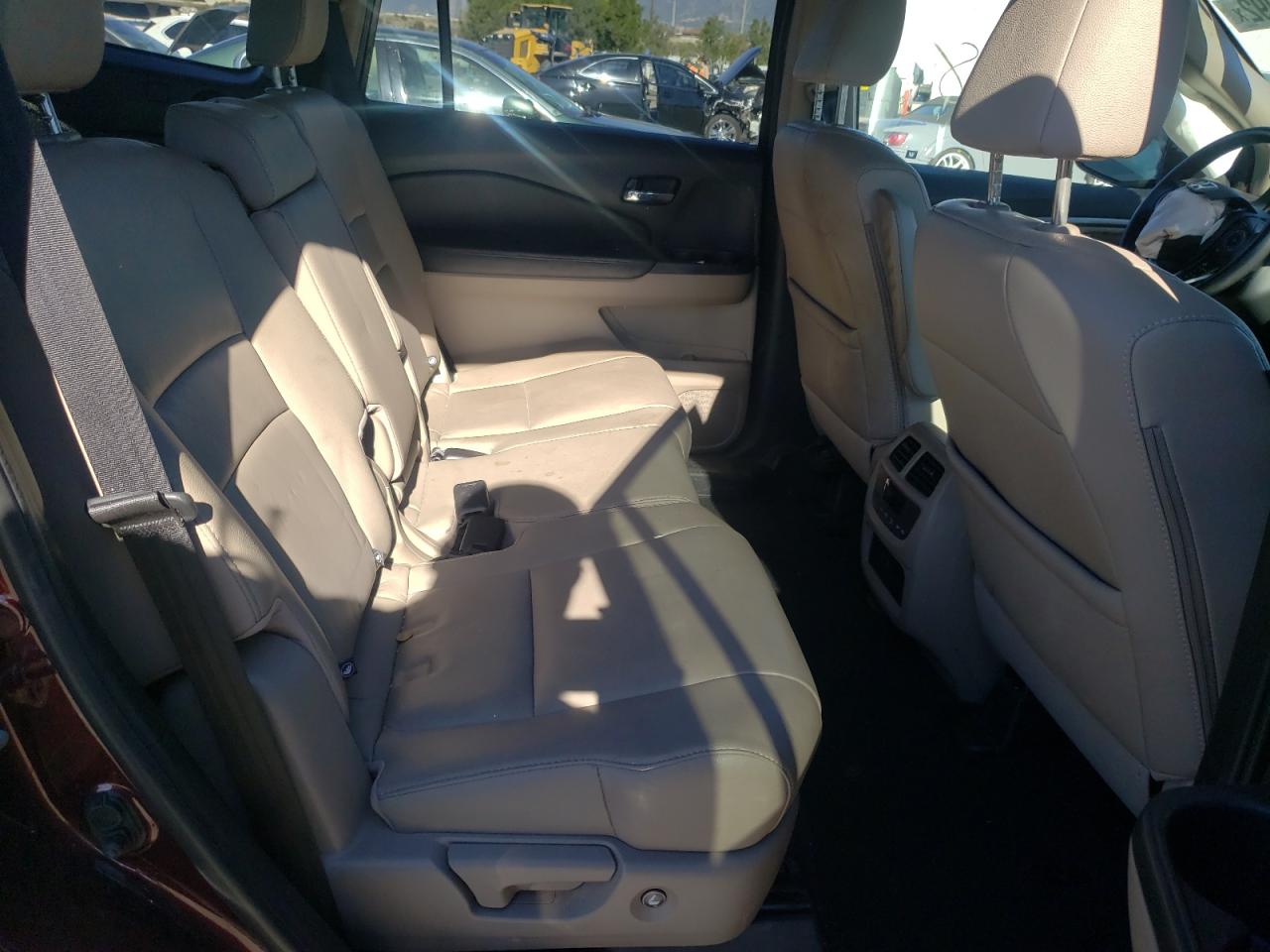 Photo 6 from auction – 2017 HONDA PILOT EXL with VIN 5FNYF5H67HB037745