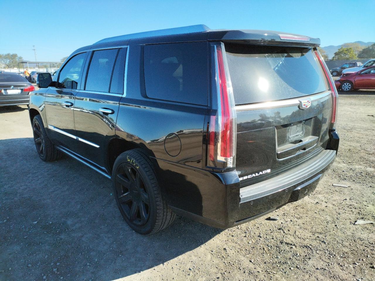Photo 3 from auction – 2016 CADILLAC ESCALADE P with VIN 1GYS4CKJ4GR341387