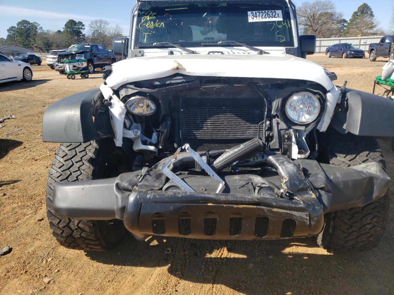 Photo 9 from auction – 2016 JEEP WRANGLER U with VIN 1C4HJWDG7GL267641