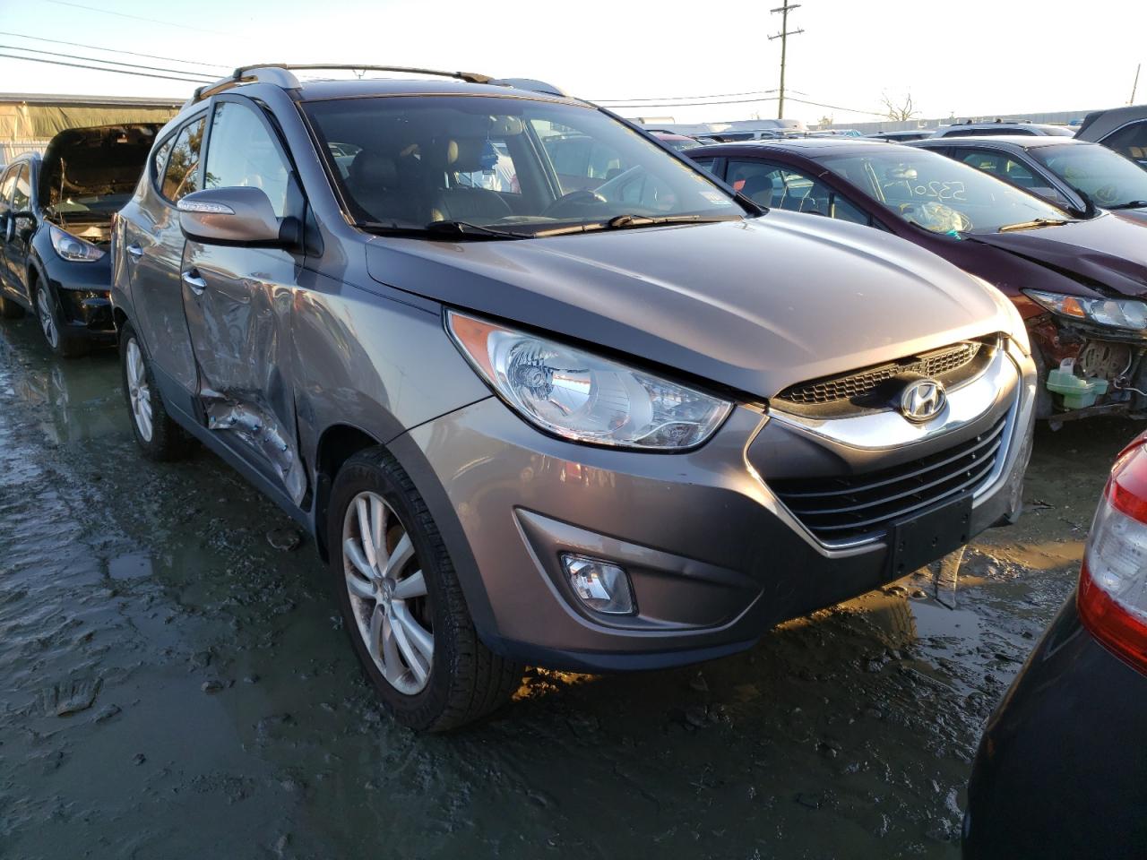 Photo 1 from auction – 2012 HYUNDAI TUCSON GLS with VIN KM8JUCAC9CU424868