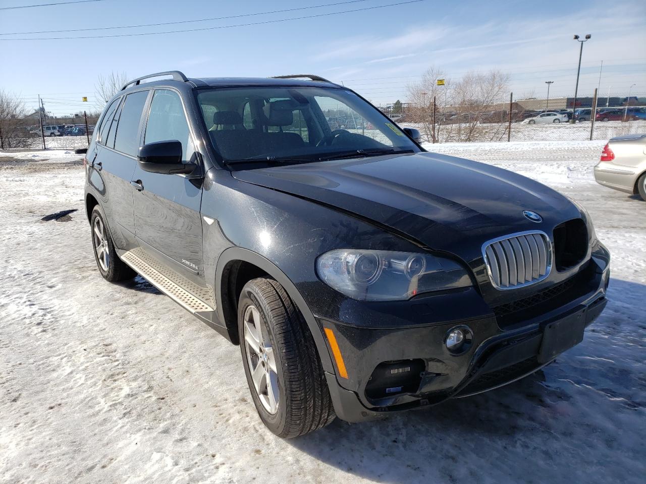 BMW X5 XDRIVE3 2011 with VIN 5UXZW0C54BL658370 - Photo from auction