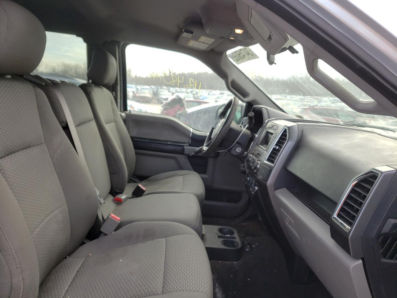 Photo 5 from auction – 2016 FORD F150 SUPER with VIN 1FTFX1EG9GFB56711