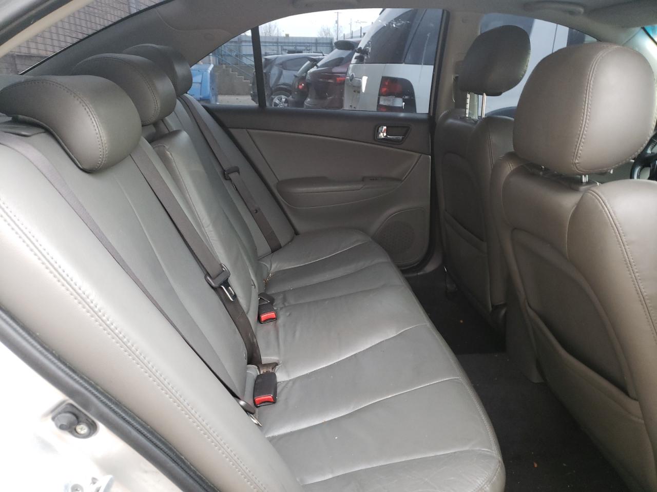Photo 6 from auction – 2009 HYUNDAI SONATA SE with VIN 5NPEU46C29H519490