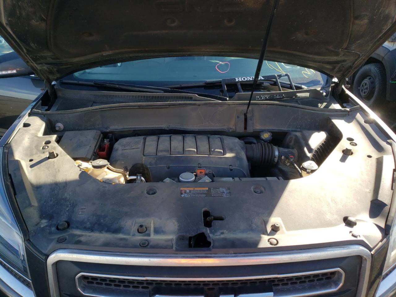 Photo 7 from auction – 2013 GMC ACADIA SLT with VIN 1GKKVRKD8DJ237323
