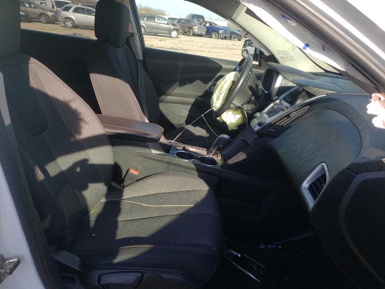 Photo 5 from auction – 2013 CHEVROLET EQUINOX LT with VIN 2GNFLNEK4D6382840
