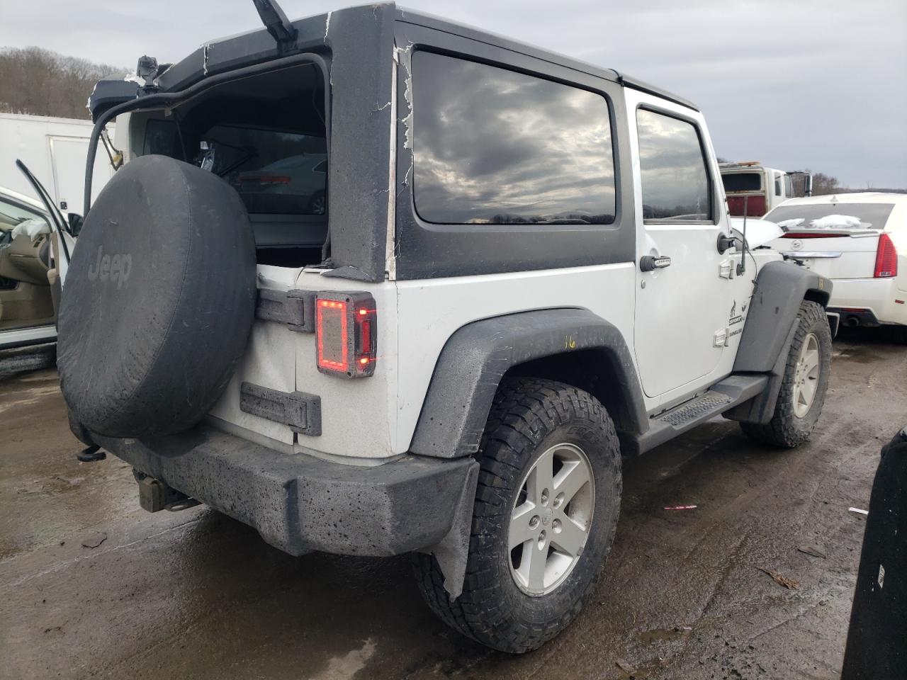 Photo 4 from auction – 2017 JEEP WRANGLER S with VIN 1C4AJWAG5HL511651