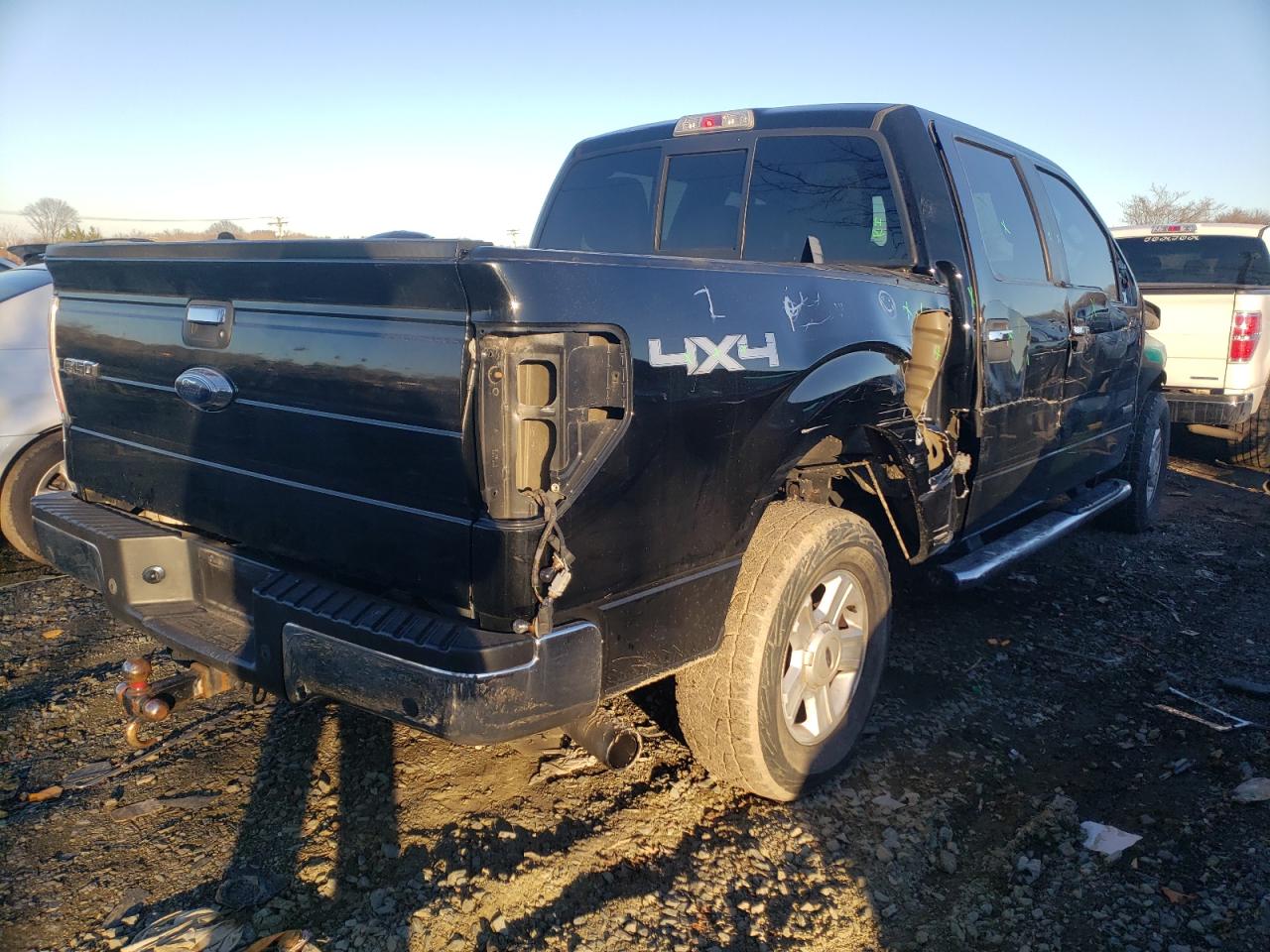 Photo 4 from auction – 2011 FORD F150 SUPER with VIN 1FTFW1ET1BFC10902