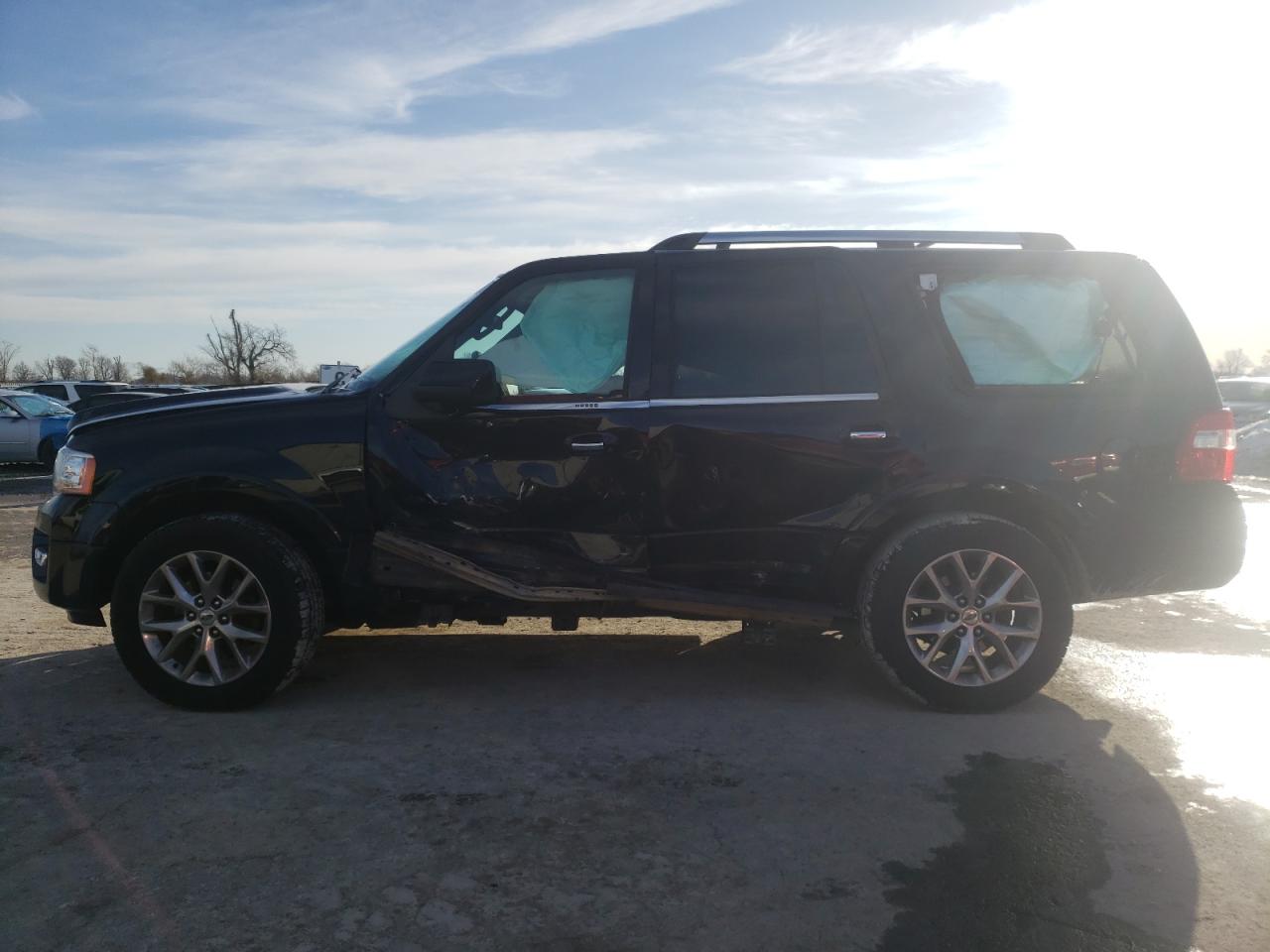 Photo 10 from auction – 2017 FORD EXPEDITION with VIN 1FMJU1KT3HEA01773