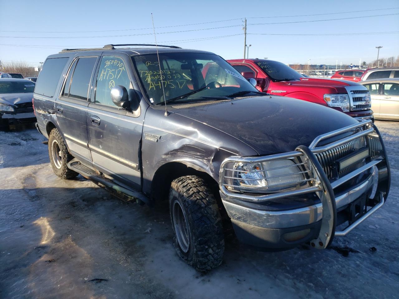 Photo 9 from auction – 1999 FORD EXPEDITION with VIN 1FMPU18L1XLA47517