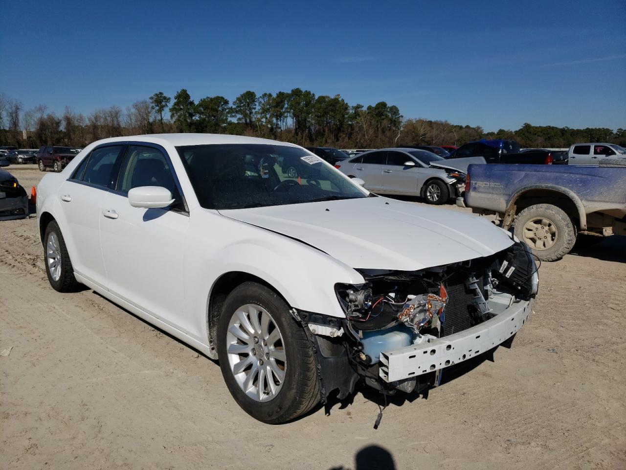CHRYSLER 300 2014 with VIN 2C3CCAAG2EH380360 - Photo from auction