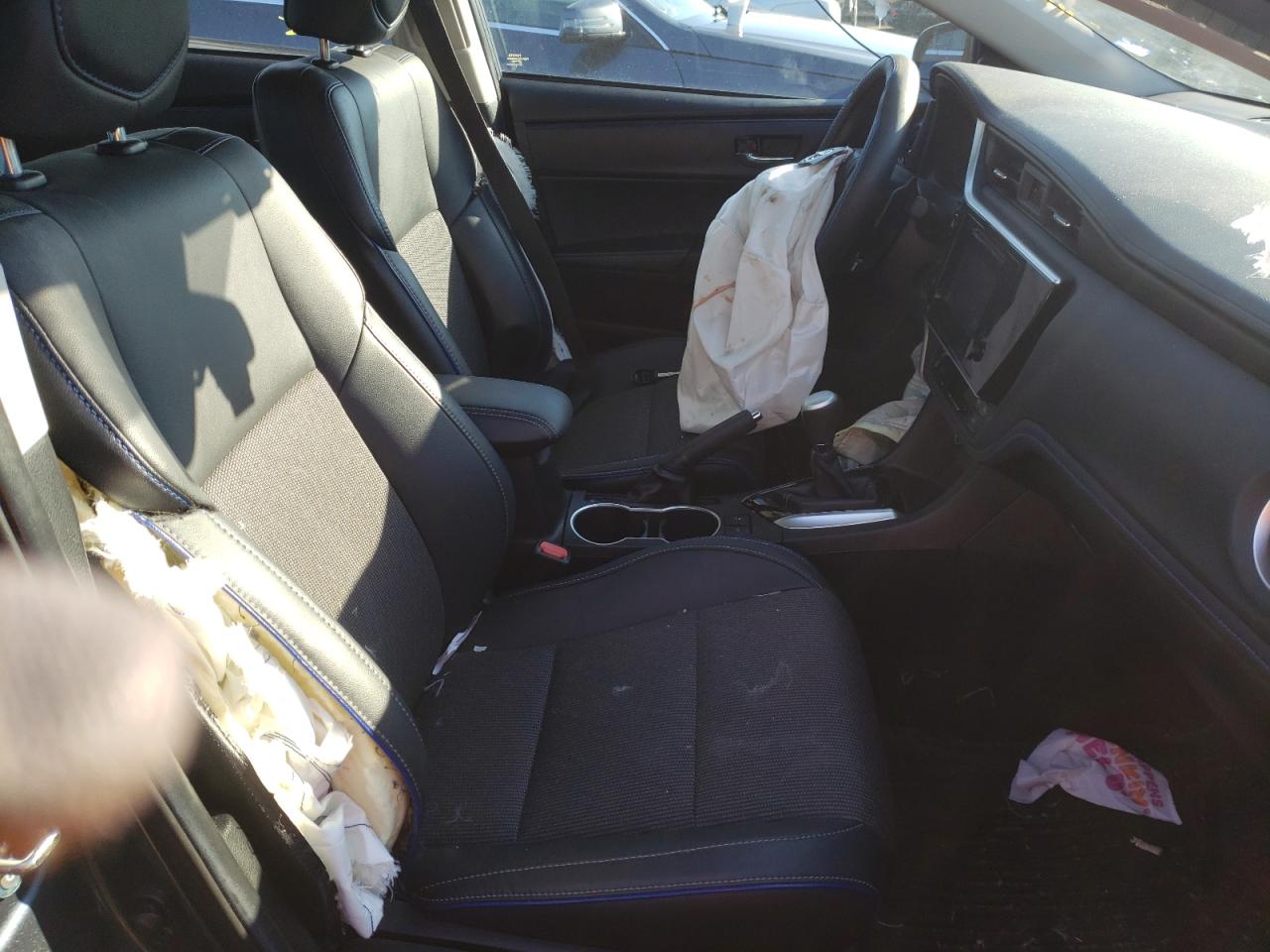 Photo 5 from auction – 2018 TOYOTA COROLLA L with VIN 2T1BURHE1JC008407