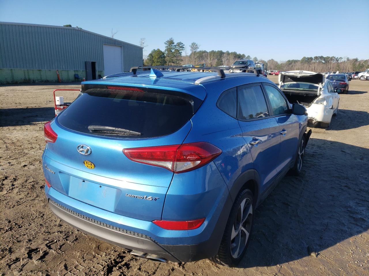 Photo 4 from auction – 2016 HYUNDAI TUCSON LIM with VIN KM8J33A24GU167151