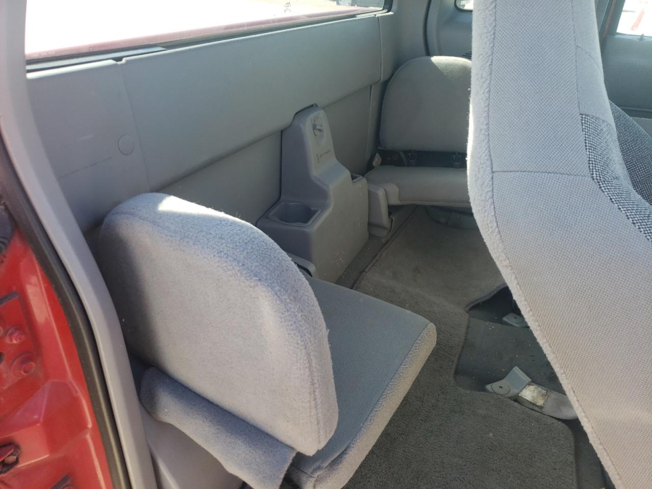 Photo 6 from auction – 2000 FORD RANGER SUP with VIN 1FTYR14V1YPB63084