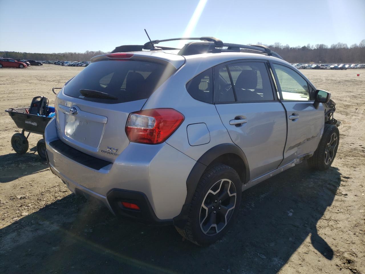 Photo 4 from auction – 2015 SUBARU XV CROSSTR with VIN JF2GPAMC9F8209611