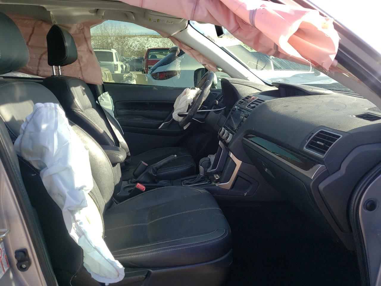 Photo 5 from auction – 2017 SUBARU FORESTER 2 with VIN JF2SJAWC1HH589278