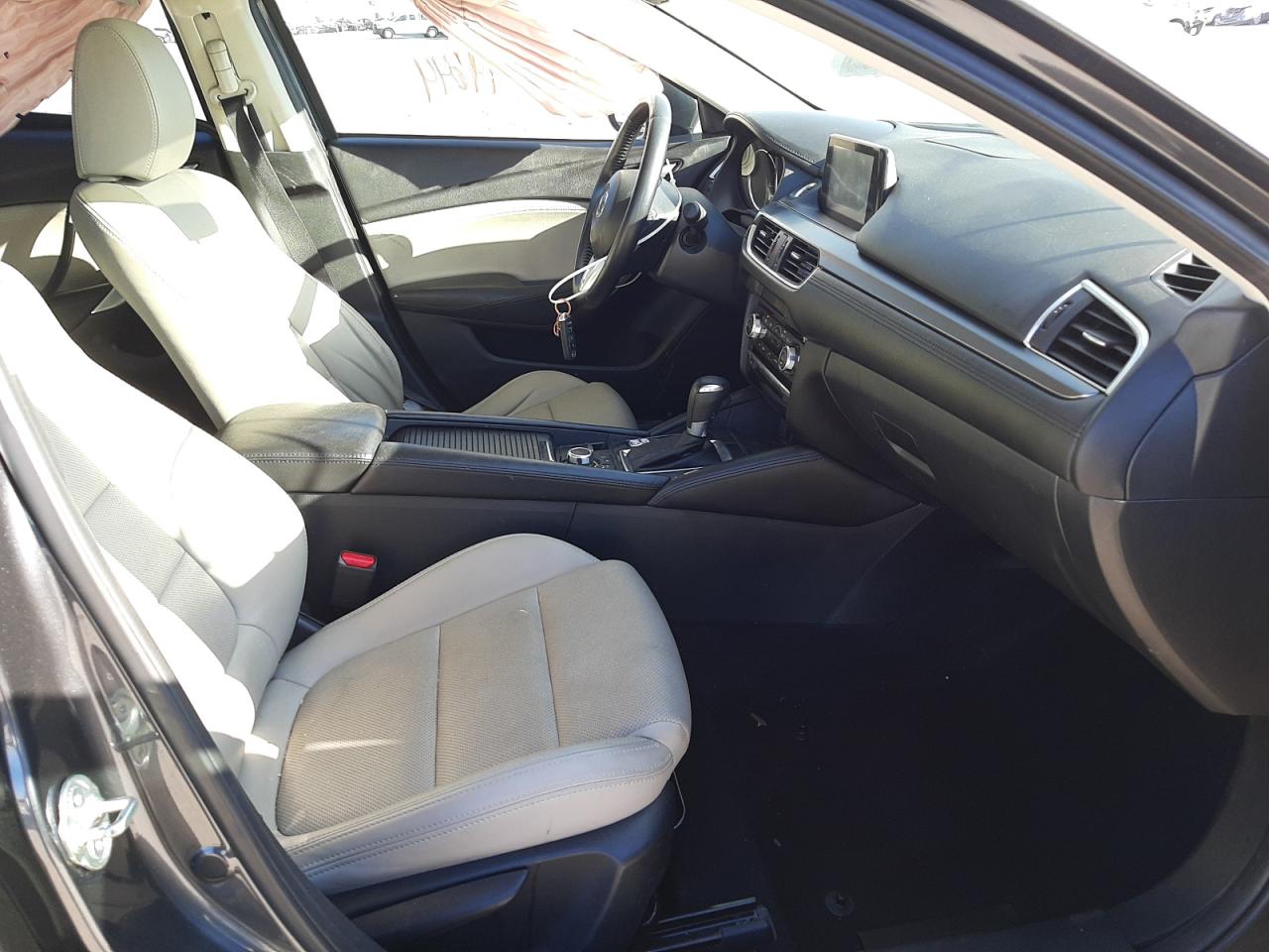 Photo 5 from auction – 2016 MAZDA 6 TOURING with VIN JM1GJ1V58G1431003