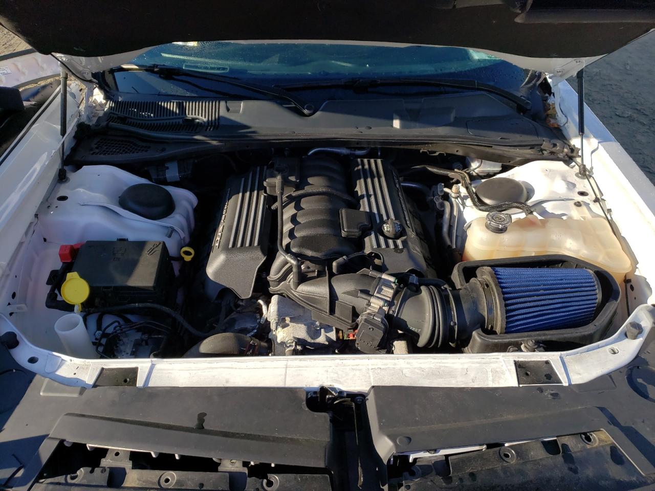 Photo 7 from auction – 2018 DODGE CHALLENGER with VIN 2C3CDZFJ2JH124049