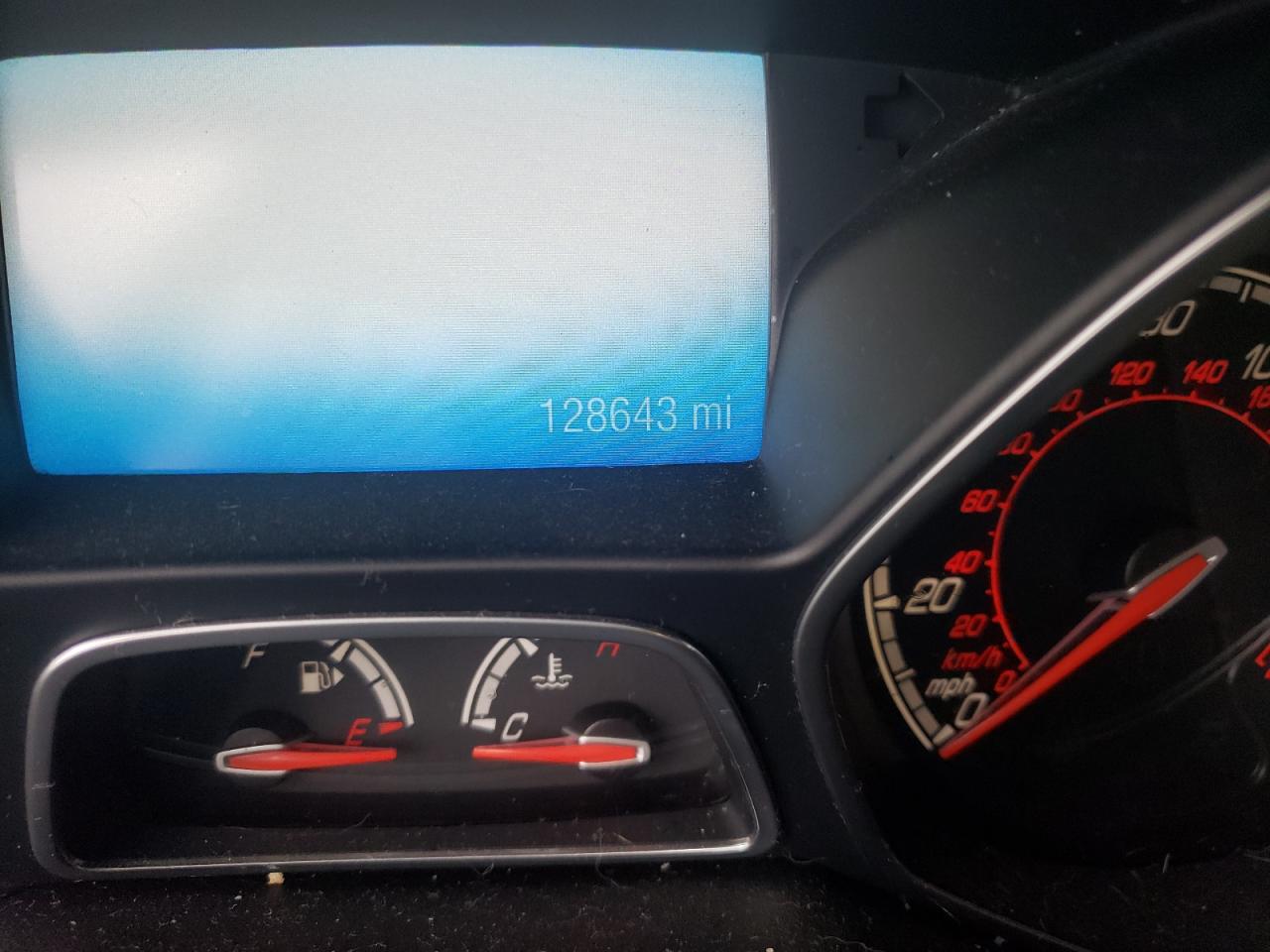 صورة رقم 8 من المزاد - 2014 FORD FOCUS ST مع VIN 1FADP3L96EL105324