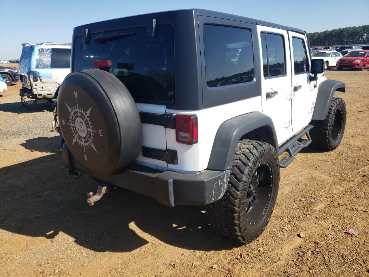 Photo 4 from auction – 2016 JEEP WRANGLER U with VIN 1C4HJWDG7GL267641