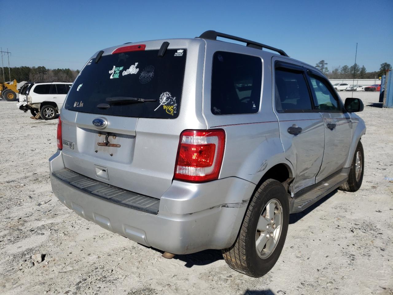 Photo 4 from auction – 2011 FORD ESCAPE XLT with VIN 1FMCU0D73BKC22799