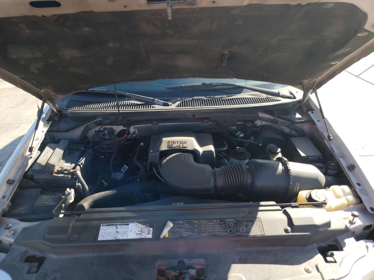 Photo 7 from auction – 2002 FORD F150 SUPER with VIN 1FTRW07L02KB89553