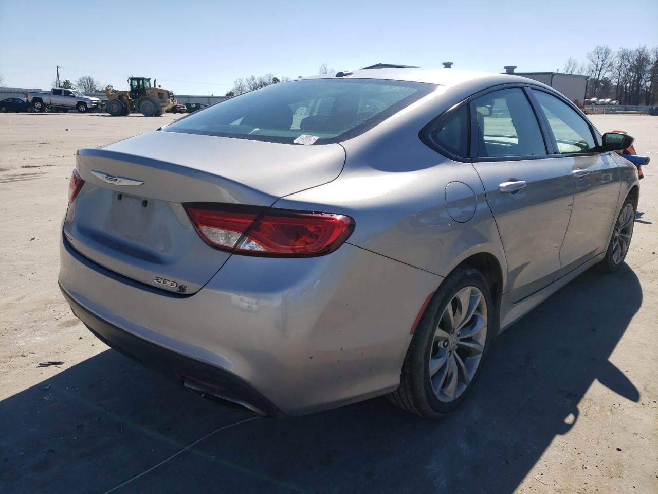 Photo 4 from auction – 2015 CHRYSLER 200 S with VIN 1C3CCCBBXFN590518