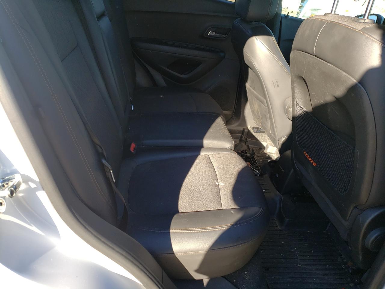 Photo 6 from auction – 2020 CHEVROLET TRAX 1LT with VIN KL7CJLSB1LB064287