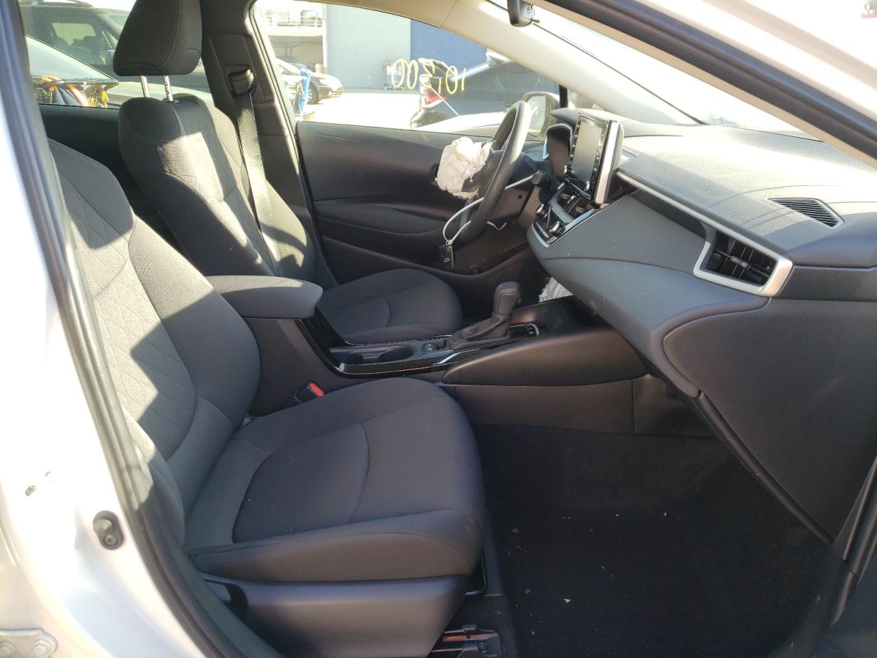 Photo 5 from auction – 2021 TOYOTA COROLLA LE with VIN JTDEAMDE1MJ013324