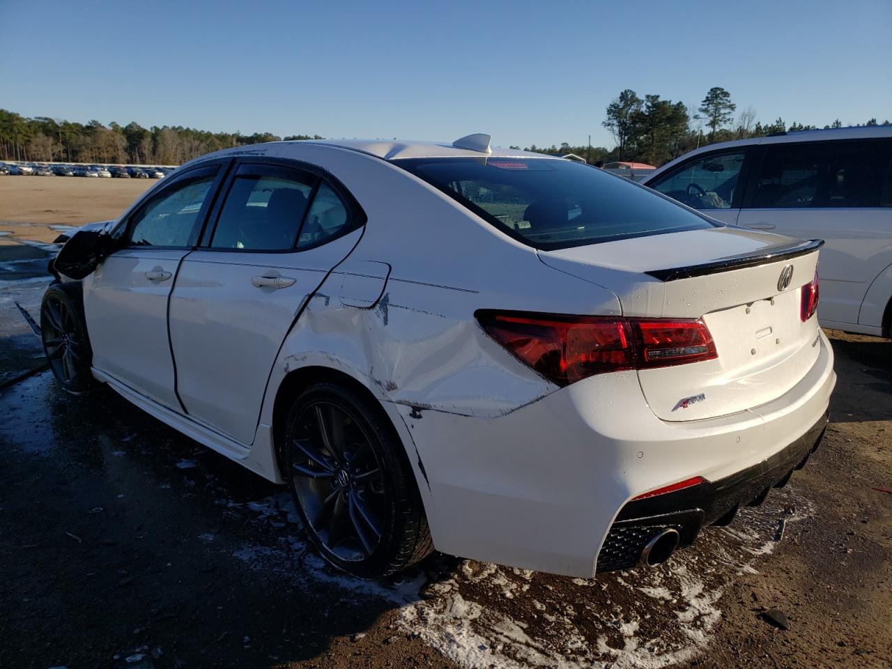 Photo 3 from auction – 2018 ACURA TLX TECH+A with VIN 19UUB3F64JA000377