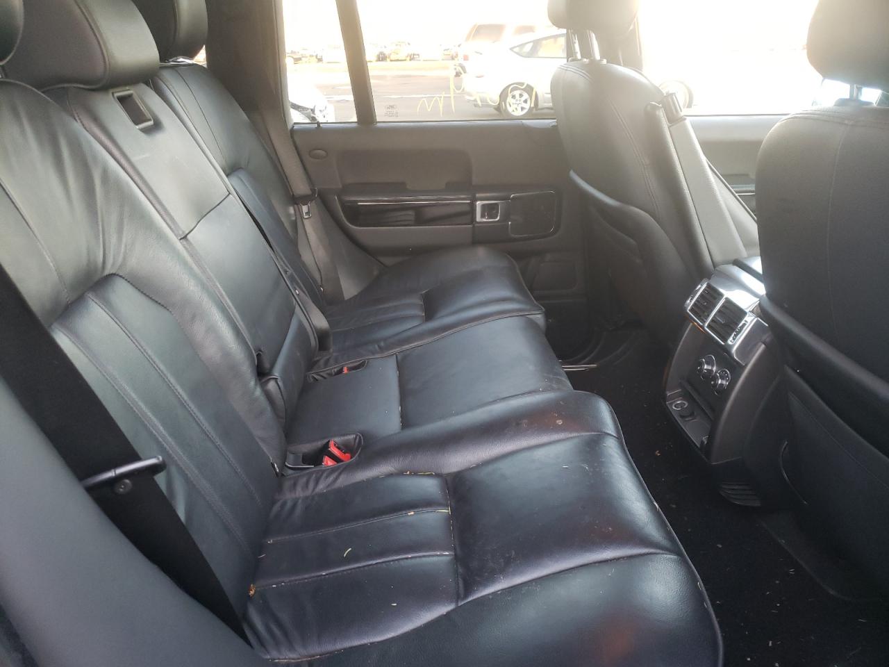 Photo 6 from auction – 2011 LAND ROVER RANGE ROVE with VIN SALME1D47BA335235