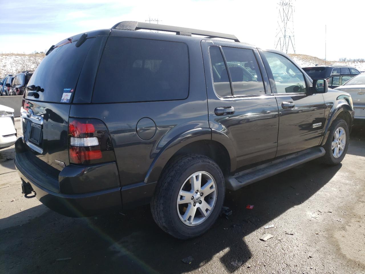 Photo 4 from auction – 2007 FORD EXPLORER X with VIN 1FMEU63E67UB41402
