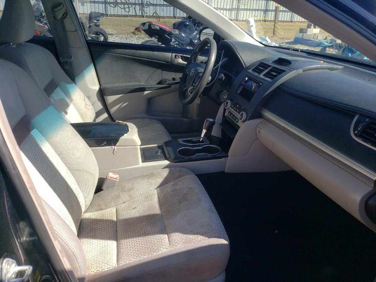 Photo 5 from auction – 2012 TOYOTA CAMRY BASE with VIN 4T1BF1FK7CU039537
