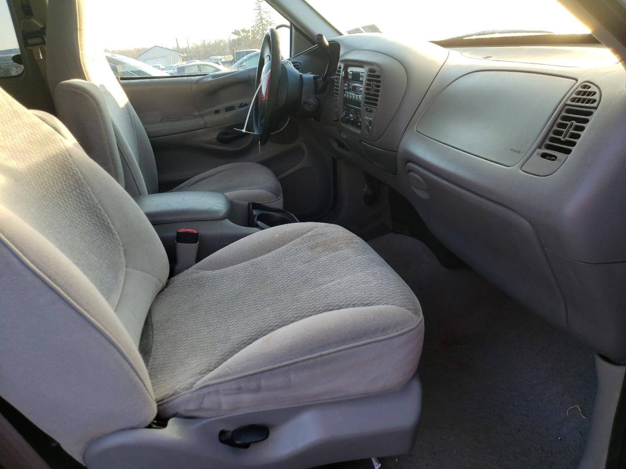 Photo 5 from auction – 1998 FORD F150 with VIN 1FTRX18LXWNA75257