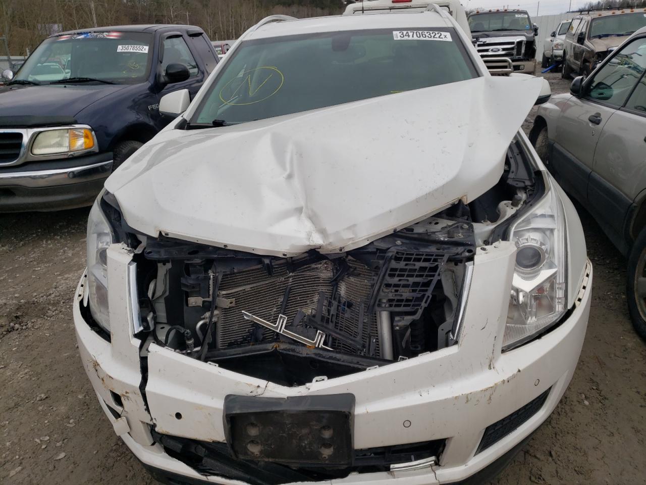Photo 7 from auction – 2014 CADILLAC SRX LUXURY with VIN 3GYFNEE3XES538341