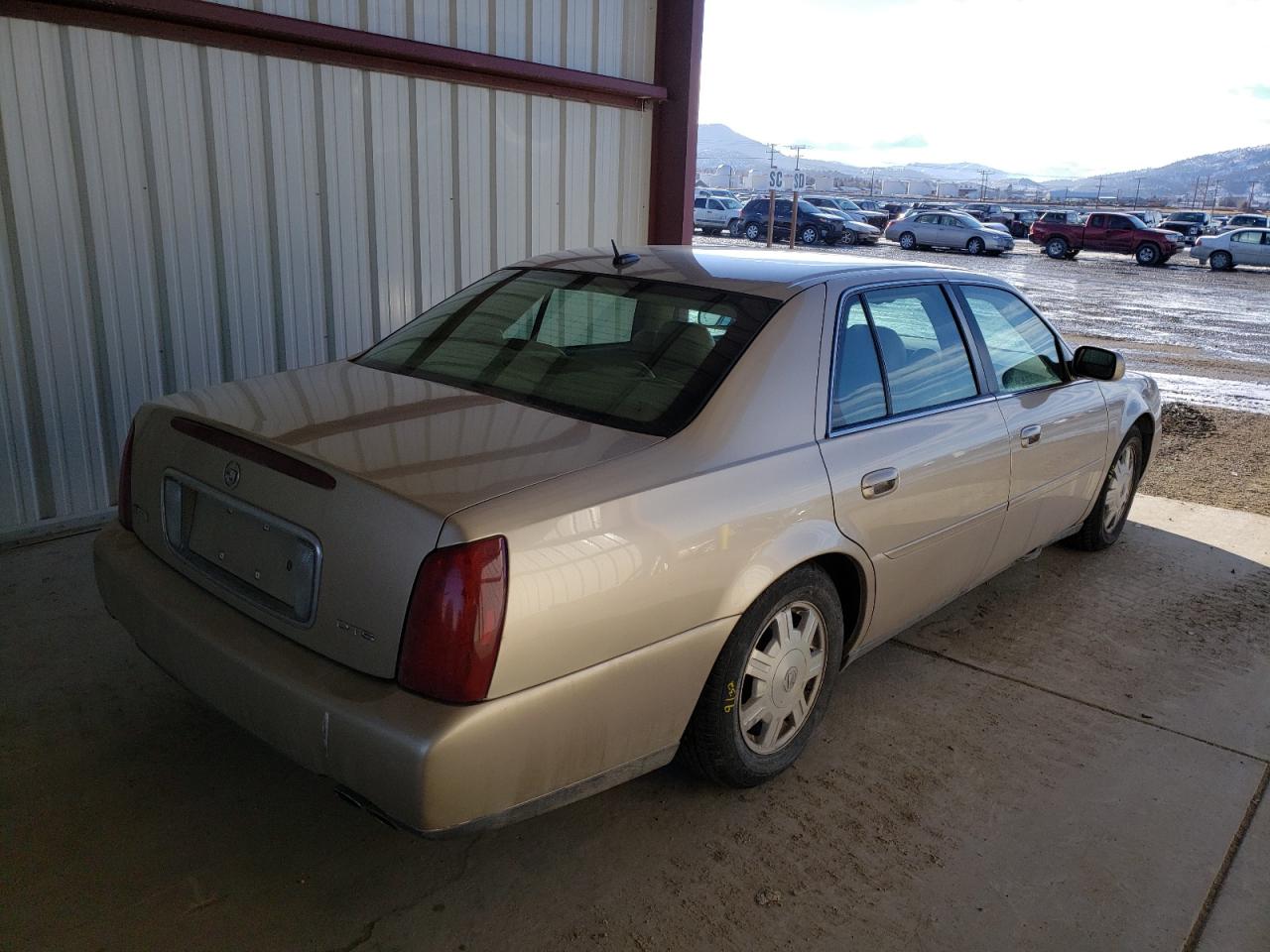 Photo 4 from auction – 2005 CADILLAC DEVILLE with VIN 1G6KD54Y75U246072