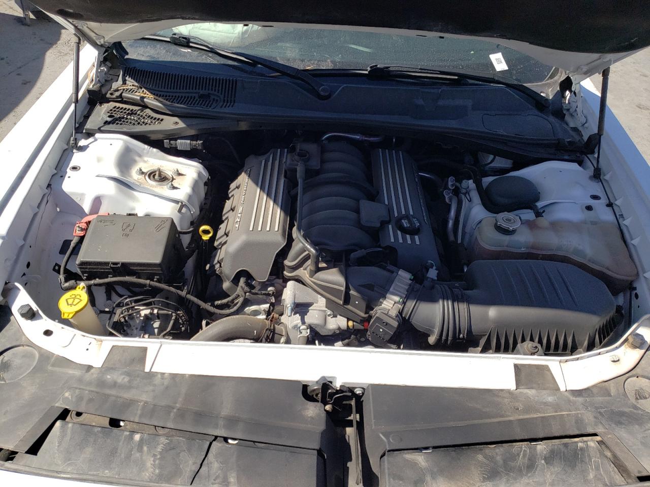 Photo 7 from auction – 2018 DODGE CHALLENGER with VIN 2C3CDZFJ6JH241200