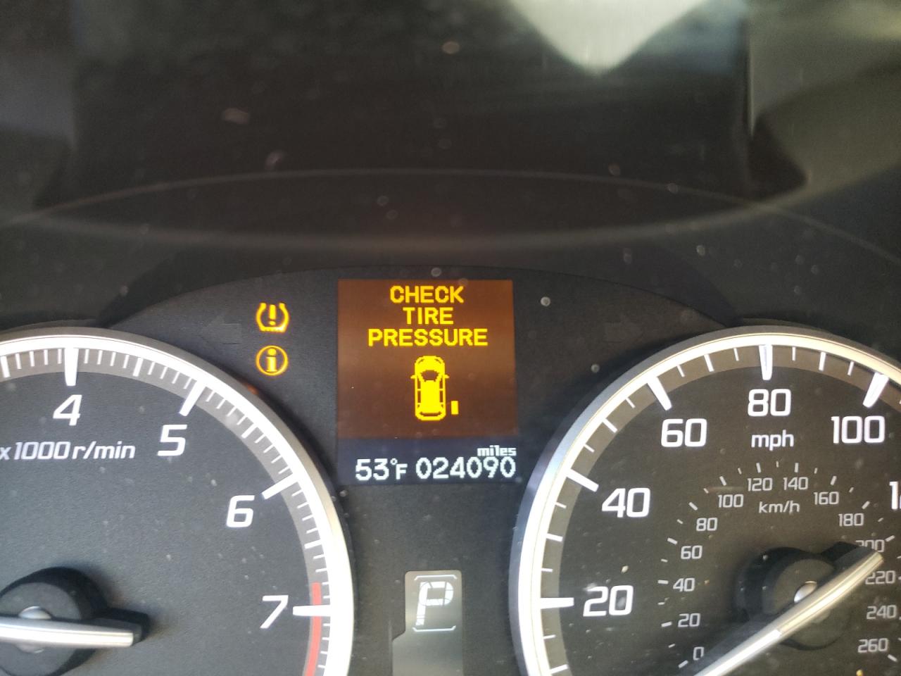 Photo 8 from auction – 2018 ACURA RDX with VIN 5J8TB3H35JL005638