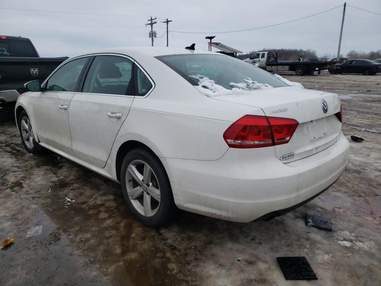Photo 3 from auction – 2012 VOLKSWAGEN PASSAT SE with VIN 1VWBP7A39CC083451