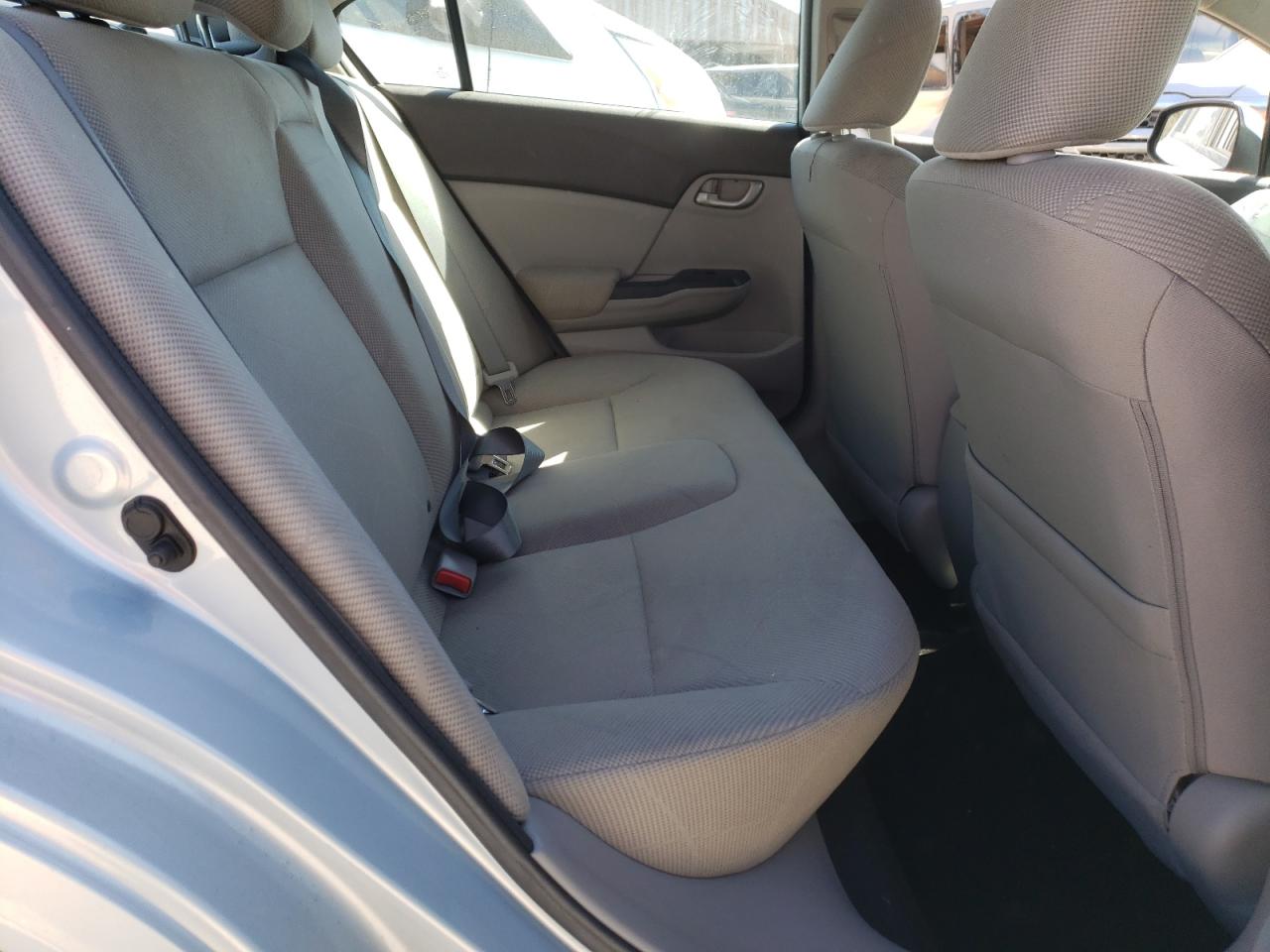 Photo 6 from auction – 2012 HONDA CIVIC LX with VIN 2HGFB2F5XCH577977