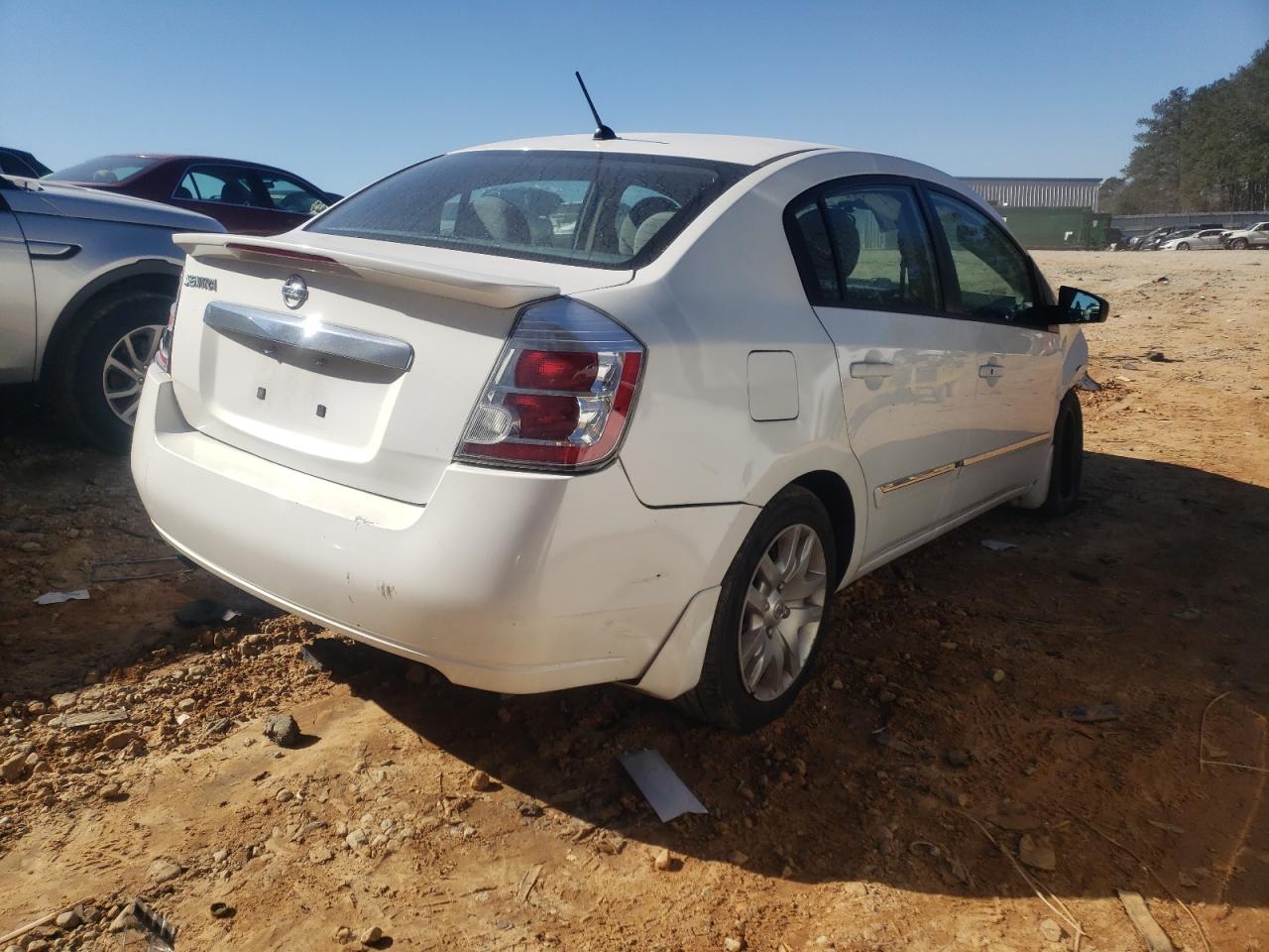 Photo 4 from auction – 2011 NISSAN SENTRA 2.0 with VIN 3N1AB6AP0BL647391