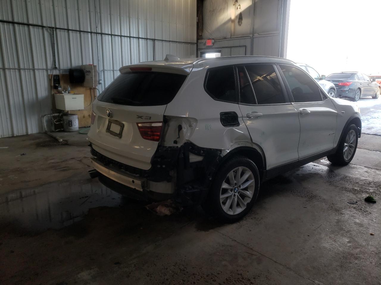 Photo 4 from auction – 2016 BMW X3 XDRIVE2 with VIN 5UXWX9C51G0D80804