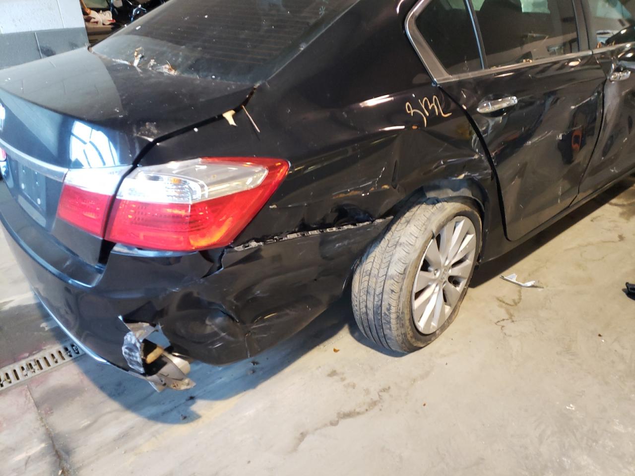 Photo 9 from auction – 2015 HONDA ACCORD EX with VIN 1HGCR2F76FA006733