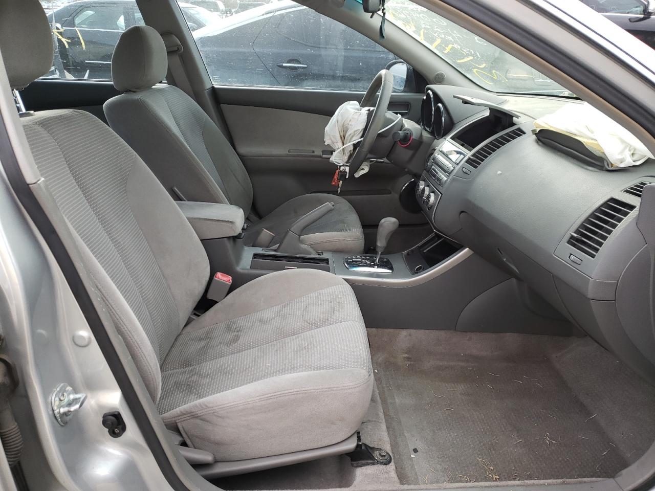 Photo 5 from auction – 2005 NISSAN ALTIMA S with VIN 1N4AL11D05C226750