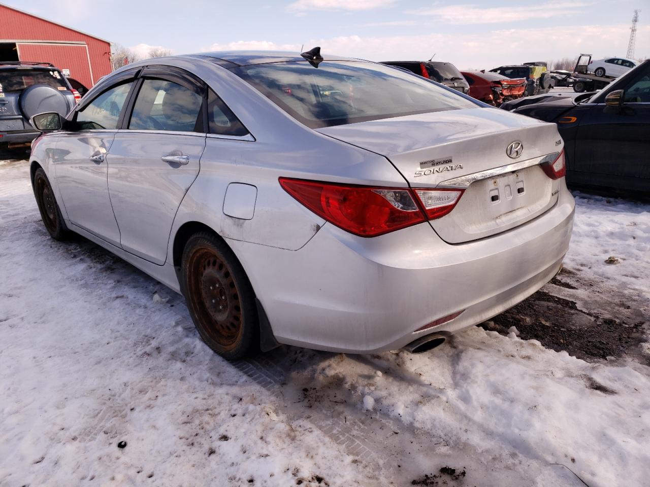 Photo 3 from auction – 2012 HYUNDAI SONATA SE with VIN 5NPEC4ABXCH477109