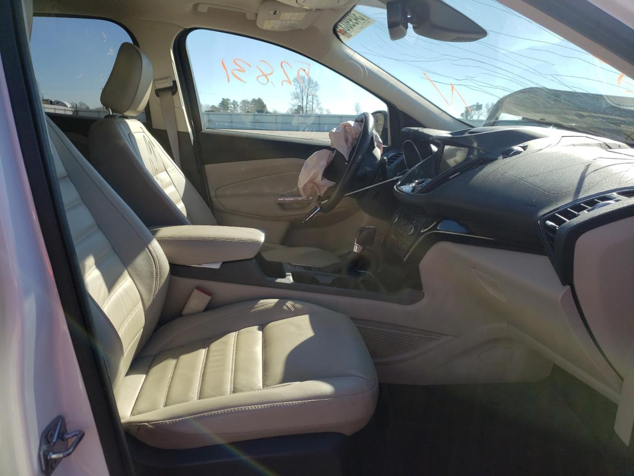 Photo 5 from auction – 2018 FORD ESCAPE TIT with VIN 1FMCU0J99JUA66518
