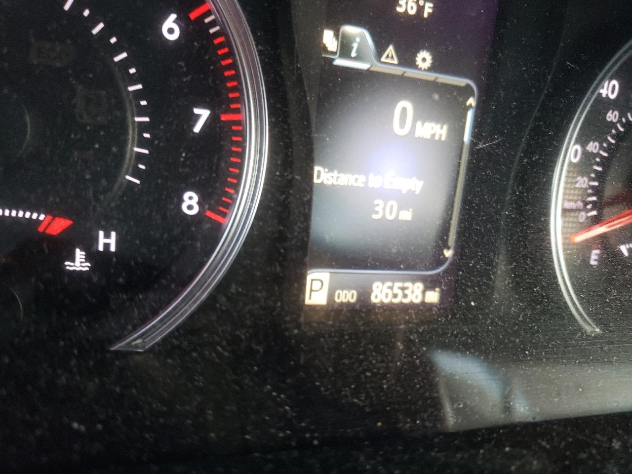 Photo 8 from auction – 2016 TOYOTA CAMRY LE with VIN 4T1BF1FK4GU140959
