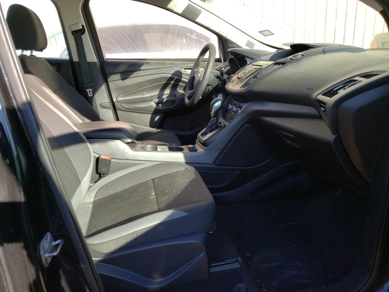 Photo 5 from auction – 2014 FORD ESCAPE S with VIN 1FMCU0F7XEUD81518