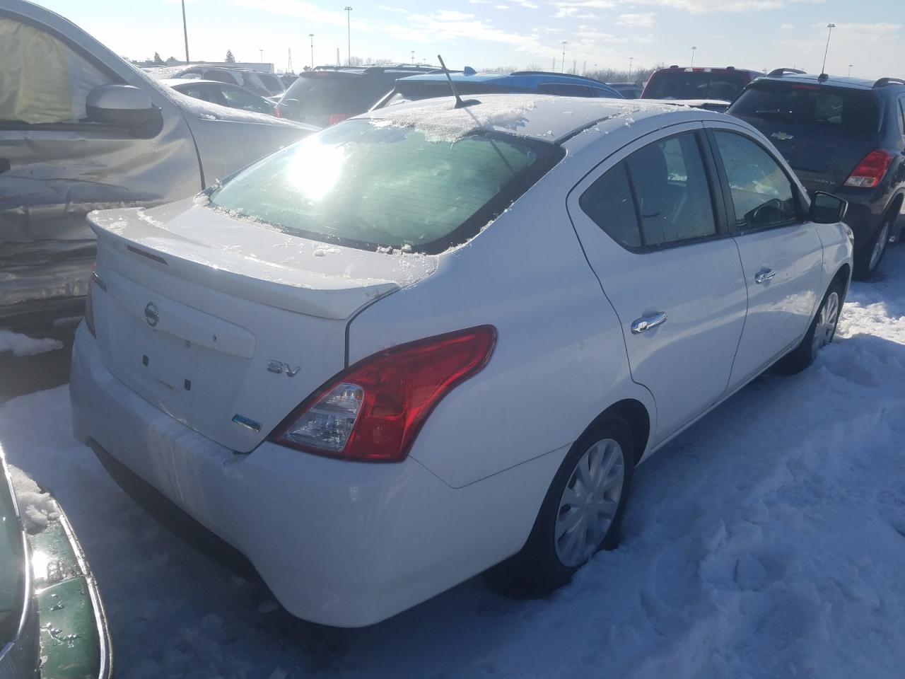 Photo 4 from auction – 2016 NISSAN VERSA S with VIN 3N1CN7AP5GL881510